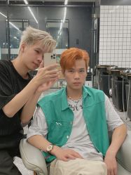 -藤野造型烫发染发