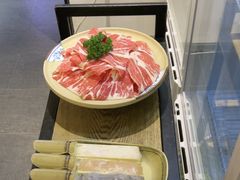 -尚尚仙·酸汤猪手·猪肚鸡火锅(华联万柳购物中心店)
