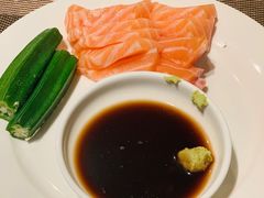 -大中华希尔顿酒店-念自助餐·嗨啤·小龙虾