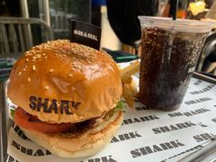 -shark burger·鲨鱼汉堡(交子大道店)