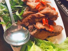 -Chom Cafe and Restaurant