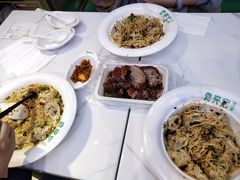 -袁亮宏饺子云吞(侯家桥菜场店)