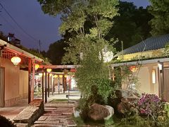 -湘力力小院·鱼汤泡饭(枫林路店)