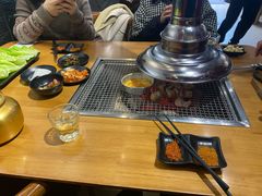 -肉甲韩国木炭烤肉(新壹街1店)