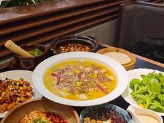 -必点海鲜·海肠捞饭·鲅鱼水饺(滨江道店)
