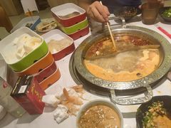 -嘎琉鲜切牛肉自助火锅