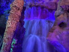 -泰安地下龙宫景区