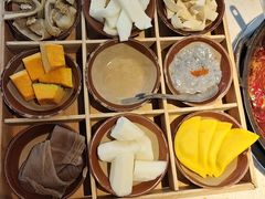 -芈重山老火锅(广州首店)