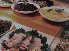 -爱9味·火锅自助主题餐厅(西站店)