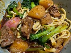 -牛一嘴·兰州牛肉面·大盘鸡(财富中心店)