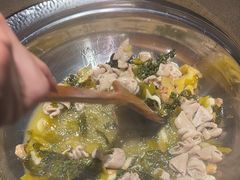 -老船舫·现做活鲜鱼馆(东郊记忆店)