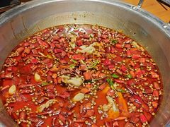 -红牌美蛙鱼头火锅(万辉国际广场店)