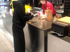 -麦当劳(中山公园龙之梦店)