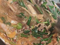 牛肉八带鱼饼土豪锅-京玉菲饭店(李村店)