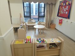 -佳诺国际婴幼中心(万科店)