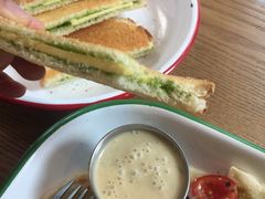 咖椰吐司-HELLO 27 意面·沙拉·帕尼尼