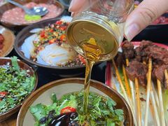 -谭记重庆老火锅(总店)