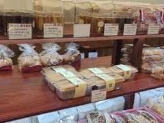 -红宝石·鲜奶小方·海派西点房(浦三店)