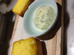 面包一直诱惑-弄堂里(阿里西溪A区店)