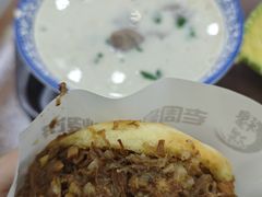 牛肉烧饼（多肉）-穆得·老周家牛肉烧饼(普利街店)