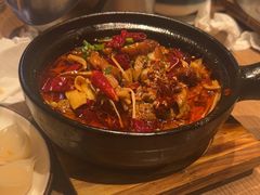 -街角等你.大连海鲜烧烤.经典铁板海鲜串(西安路店)