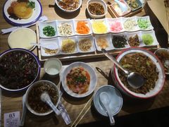 -怪噜范·老贵阳街头名小吃(鸿通城店)