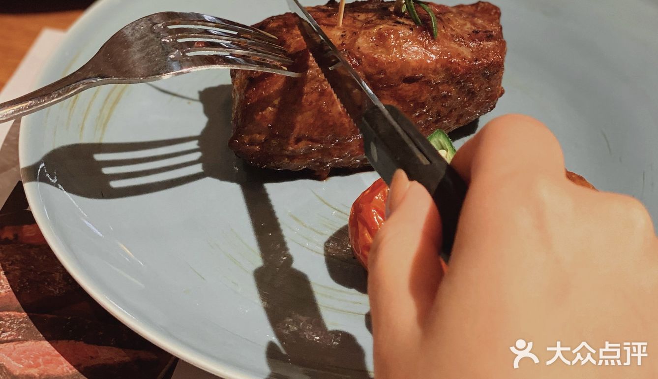 武汉国广最有氛围感的约会西餐厅🍴the boots 泥靴 