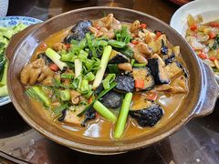 臭干子炒肥肠-洪塘冲酒楼