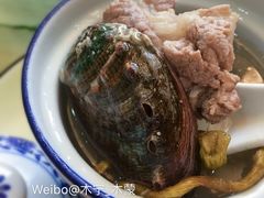 -鑫悦楼煎蟹·16年海鲜大排档