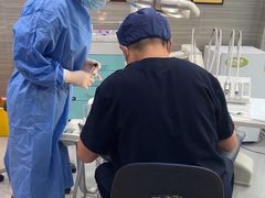 -上海仁爱医院口腔科 · 种植