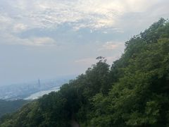 -紫金山山顶公园
