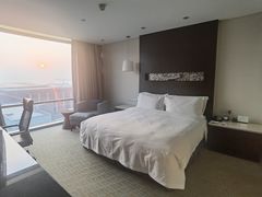 -青岛海尔洲际酒店