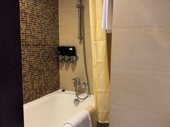 -香港华美达海景酒店