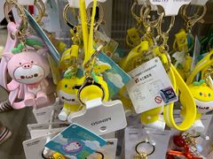 -名创优品(山东青岛东方城店)