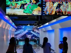 -宝龙城(杭州滨江店)