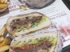 -The Habit Burger Grill 哈比特汉堡(爱琴海店)