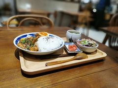 香橙照烧鸡腿饭-肥朵食堂(带梦胡同店)