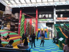 -蒙特利亲子乐园