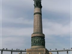 -人民防洪胜利纪念塔