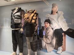 -lululemon(上海浦东IFC店)