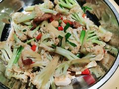 -老湘村·湖南土菜(天河维多利店)