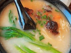 牛腩竹升面-港澳烧卤馆