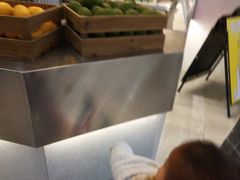 -YO!TEA有茶(坂田佳华领汇店)