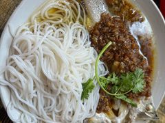 -老闵田螺馆·南昌特色小炒(梦时代店)