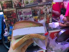 -詹爷爷乌节路街头冰淇淋