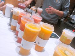 -奈雪的茶(湖滨银泰in77C区PRO店)