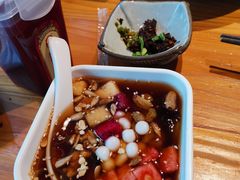 -野山舂·贵州现舂酸汤火锅(鸿通城店)