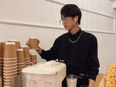 -Blue Concept Cafe&Farm·關於藍