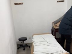 -龙脊堂龙氏推拿 整脊(陆家浜店)