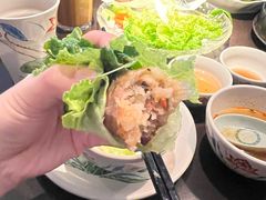 -大头虾越式风味餐厅(光明广场店)